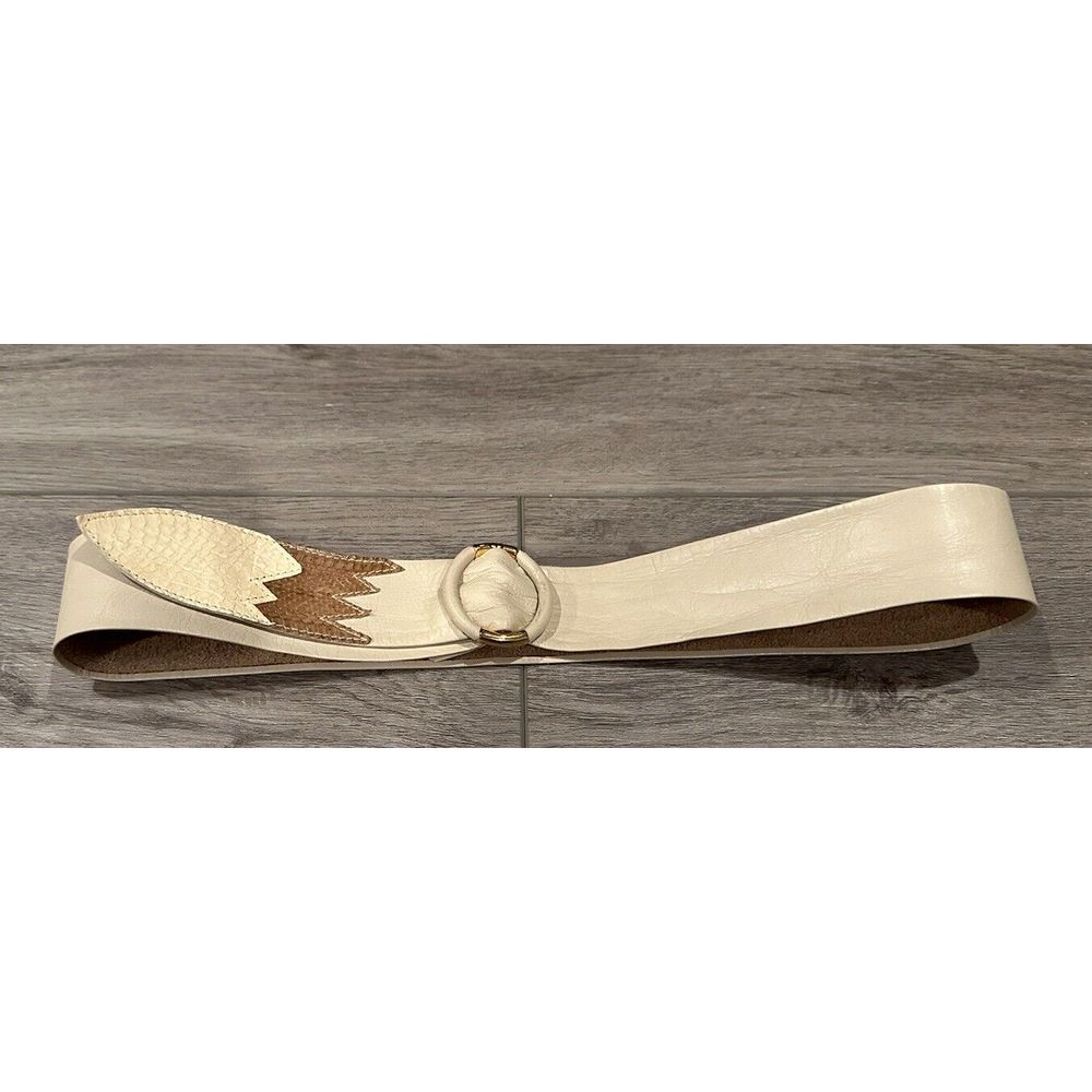 *Beautiful* Christian‎ Dior Leather Belt Medium 37”